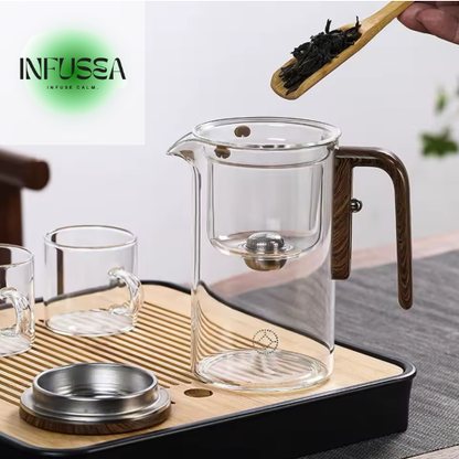 Infusea Glass™ – Premium Glass Teapot with Filter and Wooden Accents